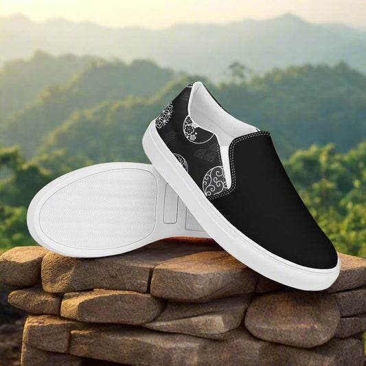 Black Seals Two Tone Slip-on Canvas Shoes with Stylish Design and Comfortable Fit