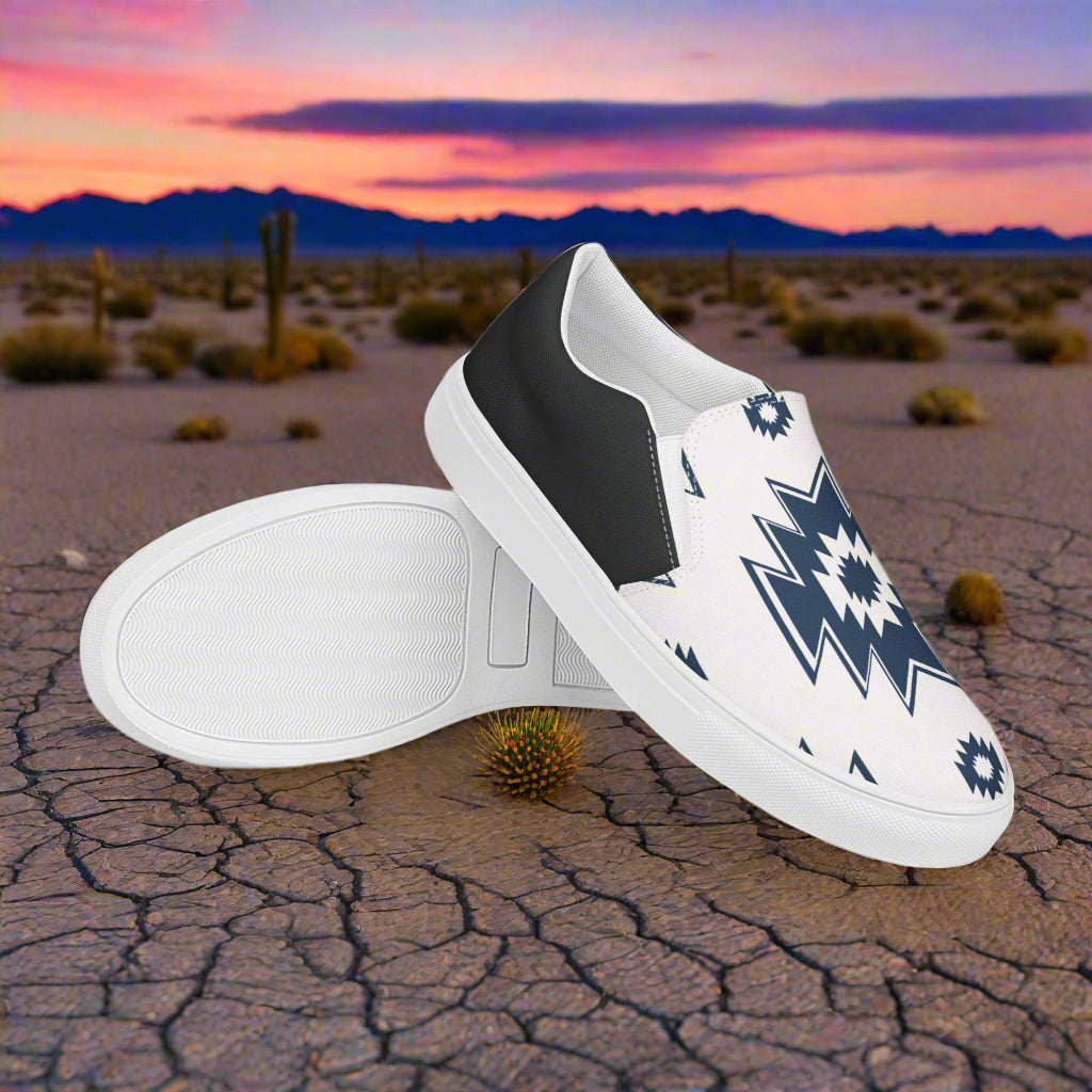 Genao Halftone Southwest Print Slip-on Canvas Shoes featuring a stylish design for casual comfort