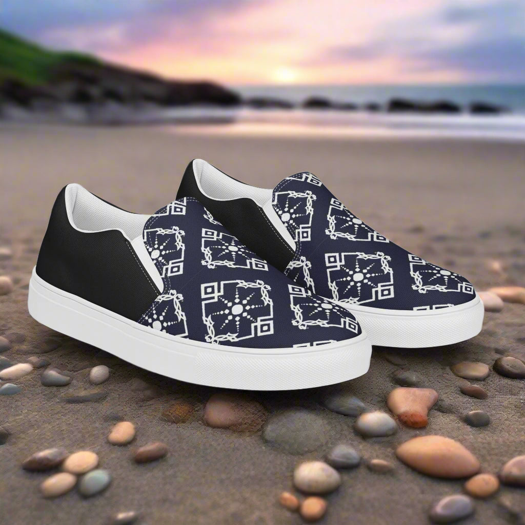 Moroccan Sun Halftone Slip-on Canvas Shoes with a stylish navy design for comfortable casual wear