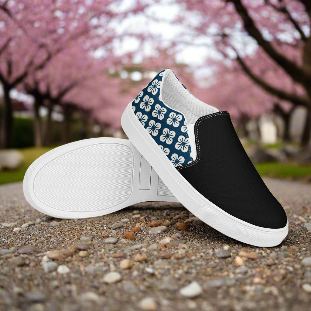 Slip-on Canvas Shoes Blue Orchid Two Tone featuring a stylish two-tone design with floral patterns