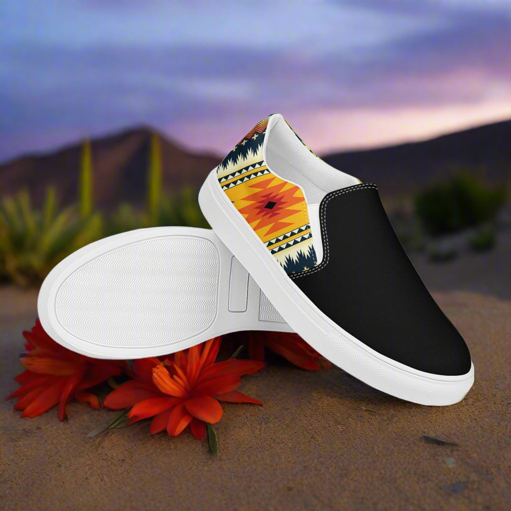 Slip-on Canvas Shoes Nakai Two Tone with black design and colorful geometric pattern on the heel