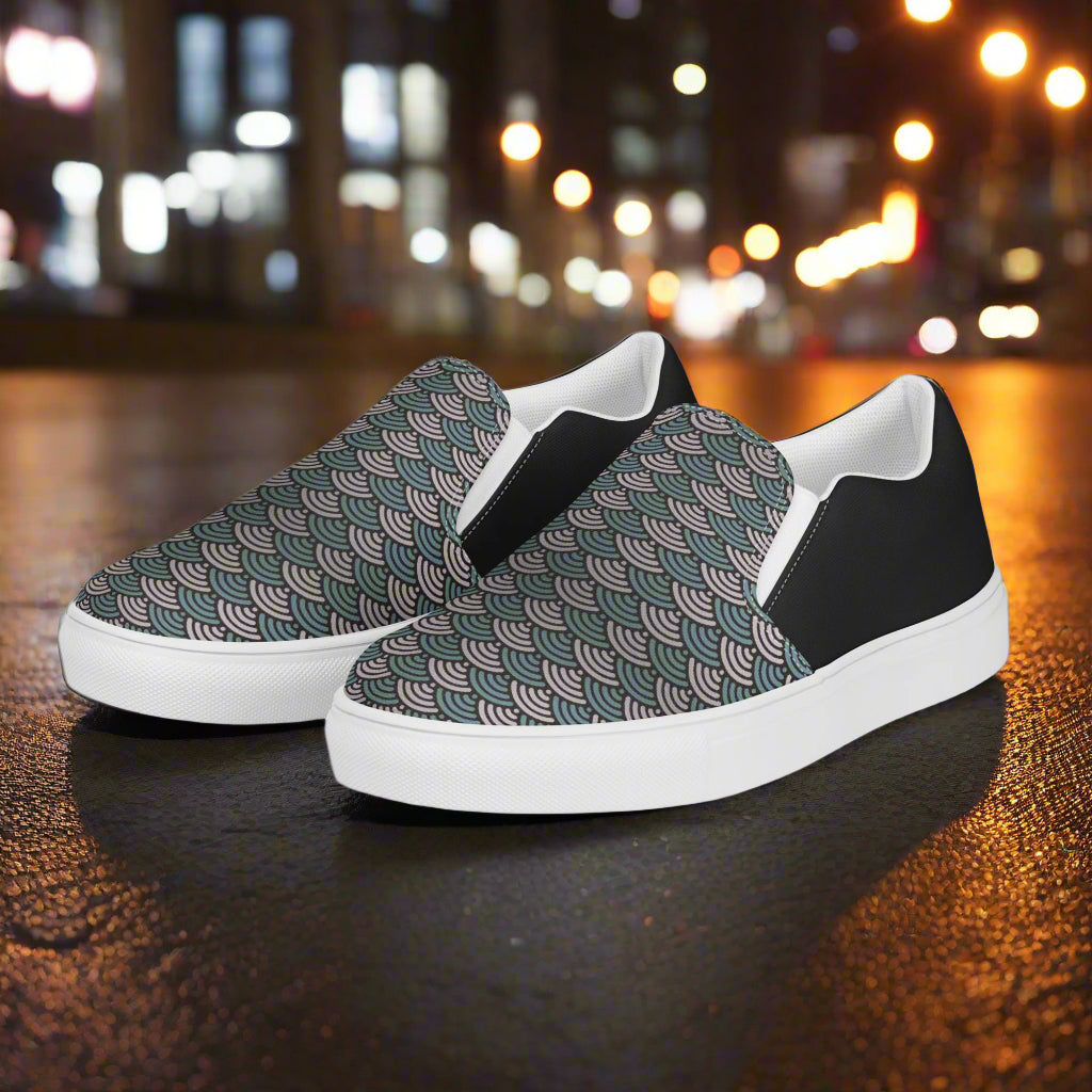 WildSage Market Slip-on Canvas Shoes Sea Foam Halftone with Stylish Wave Pattern for Casual Wear