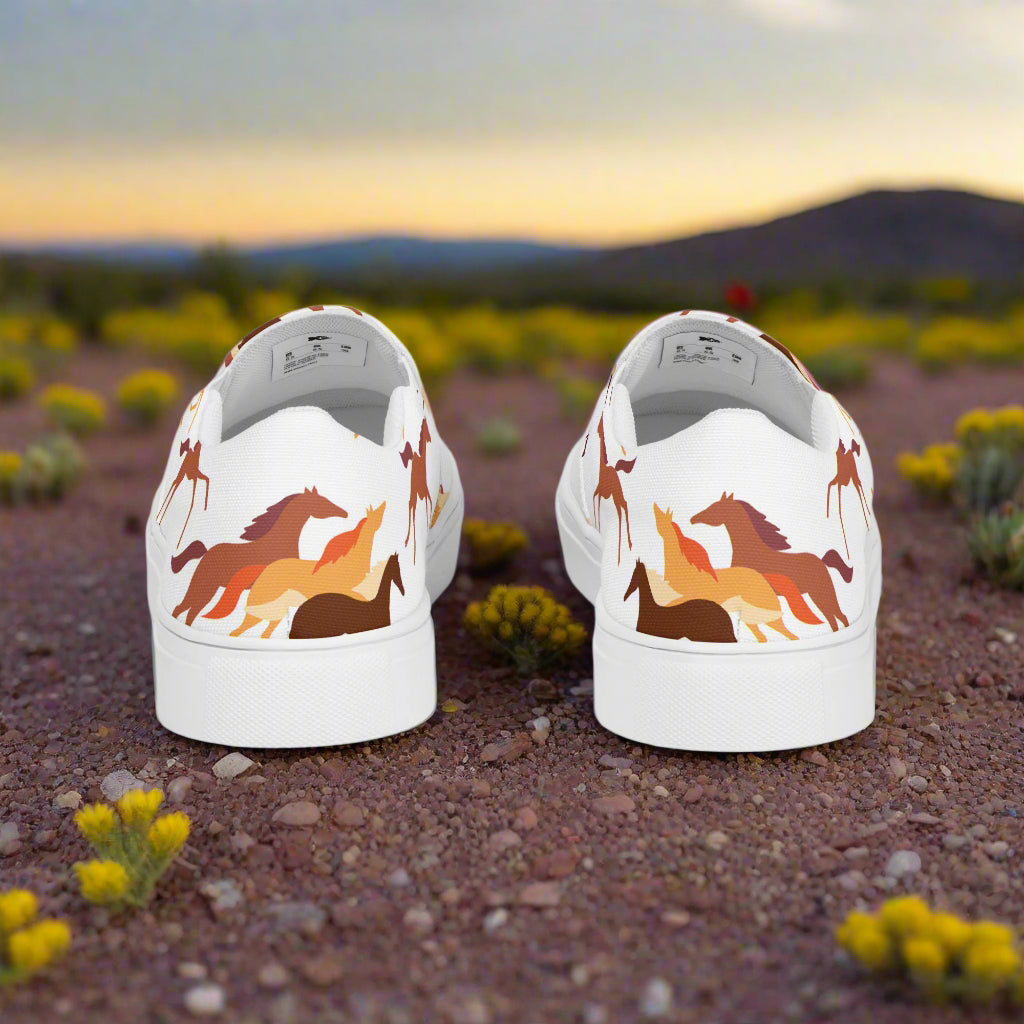 Wild Horse Slip-on Canvas Shoes with Colorful Horse Design for Comfortable Everyday Wear