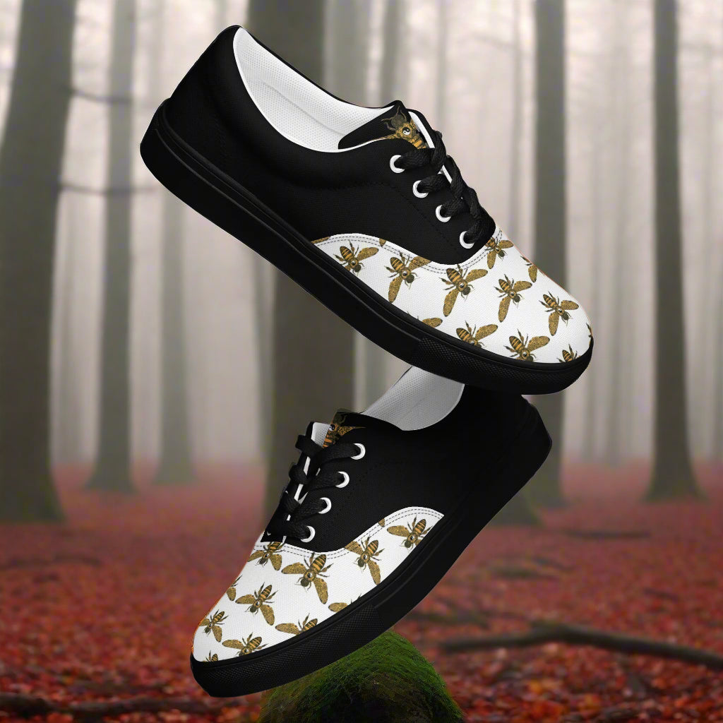 Custom Women's Two Tone Lace Up Shoes Animal Print White Canvas with Bee Pattern