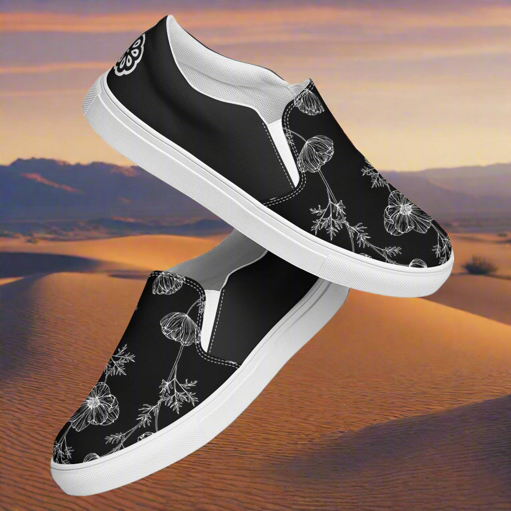Women’s Slip-on Canvas Shoes 
 Floral Print Black Poppy Halftone