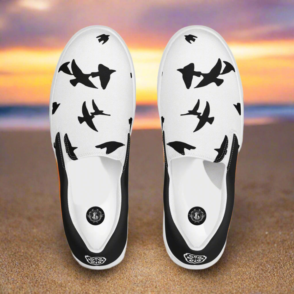 Women’s White Slip-on Canvas Shoes with a Blackbird Animal Print Two-Tone
