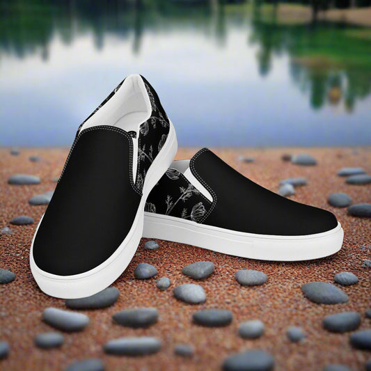 Women’sCustom Slip-on Canvas Shoes Floral Print Black Poppy Two-Tone