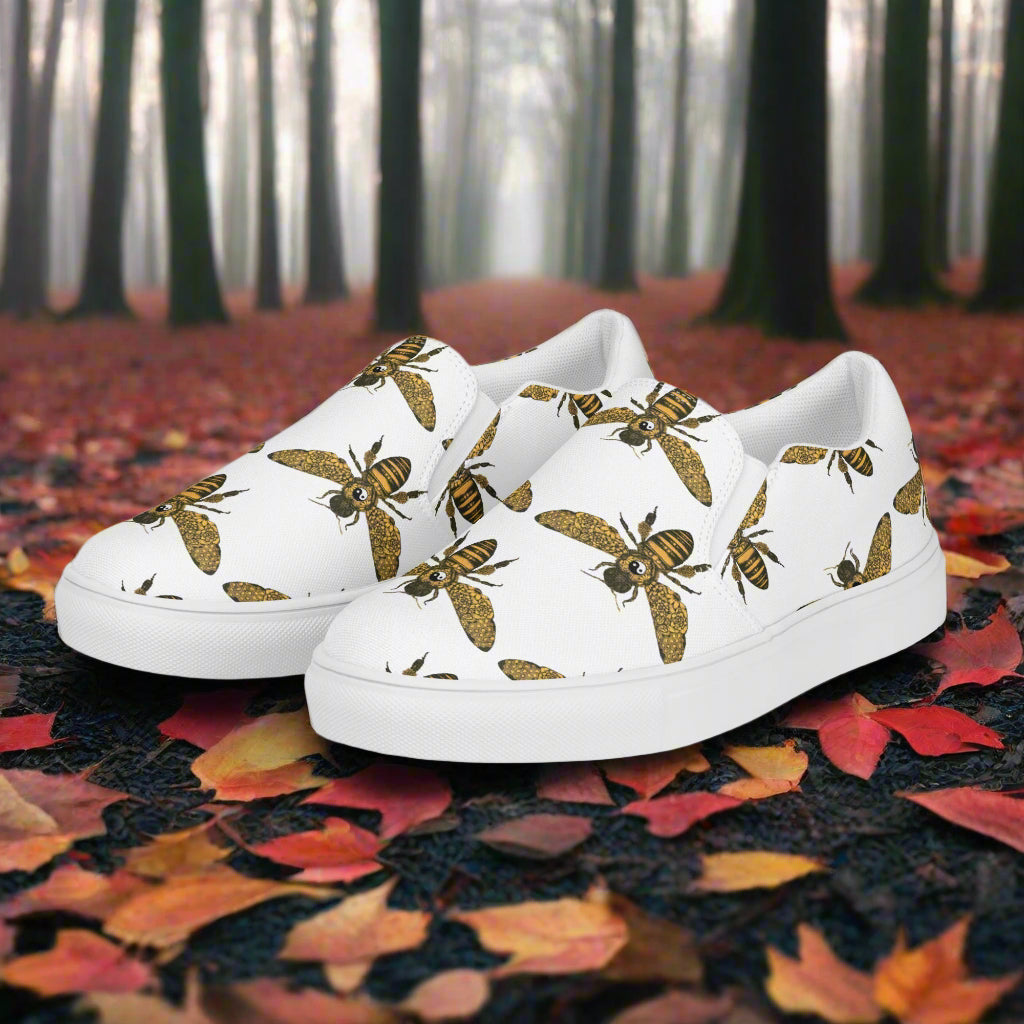 Women’s Custom Slip-on Canvas Shoes Bumblebee Print