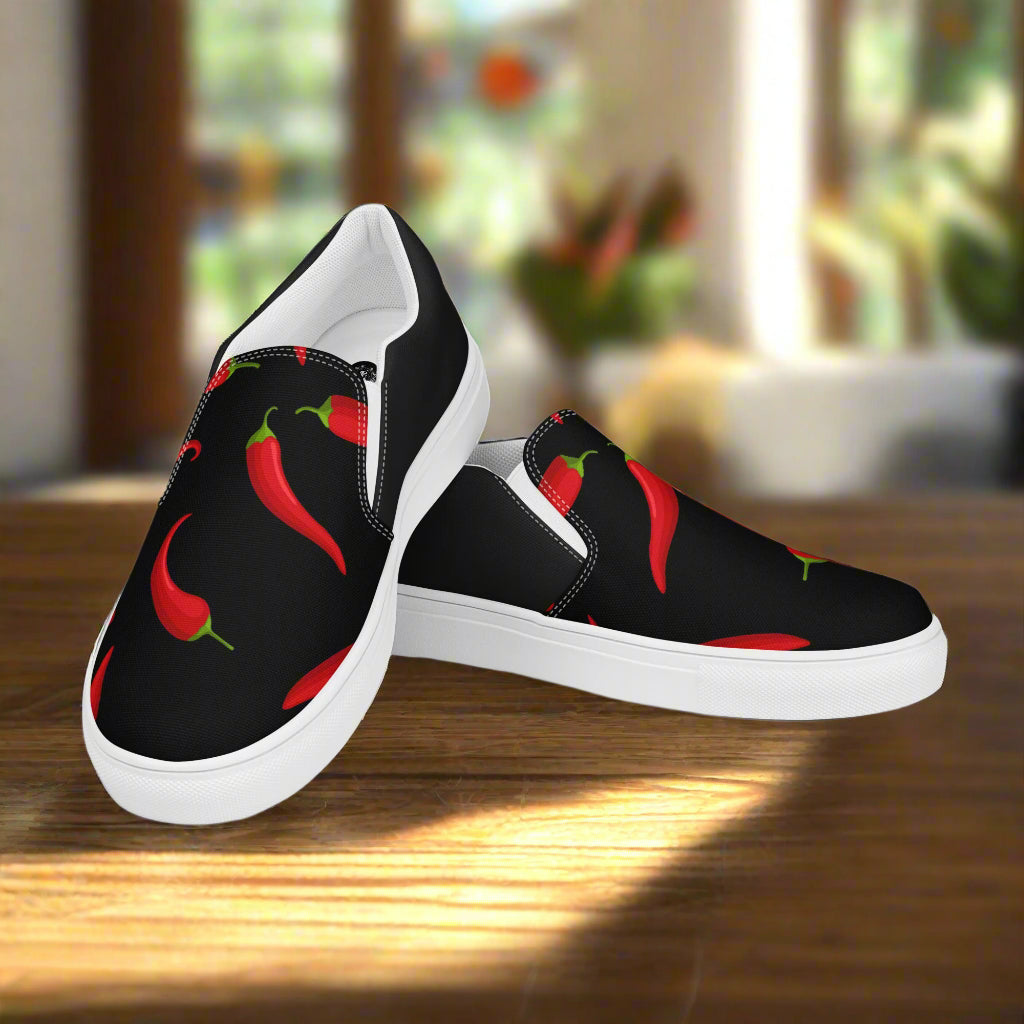Women’s Slip-on Canvas Shoes Hot Chili Print Half-Tone