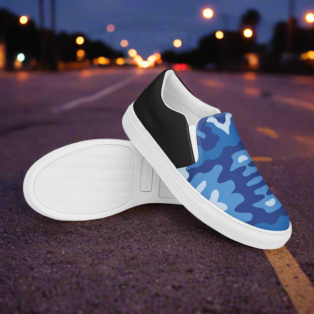 Custom Women’s Slip-On Canvas Shoes Blue Camo Print Halftone Styling