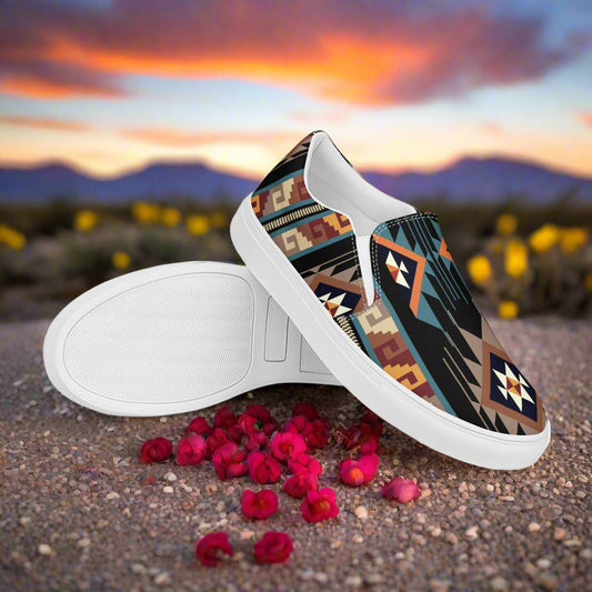 Southwest Pattern Women’s Custom Slip-on Shoes, Native American Geometric Pattern