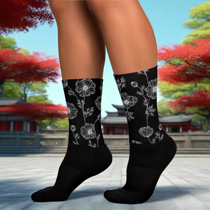 Unisex Black Bottom Floral Print Socks, Black with White Poppy Pattern