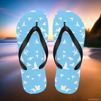Blue white bird print flip-flops with a comfortable design for summer beach wear