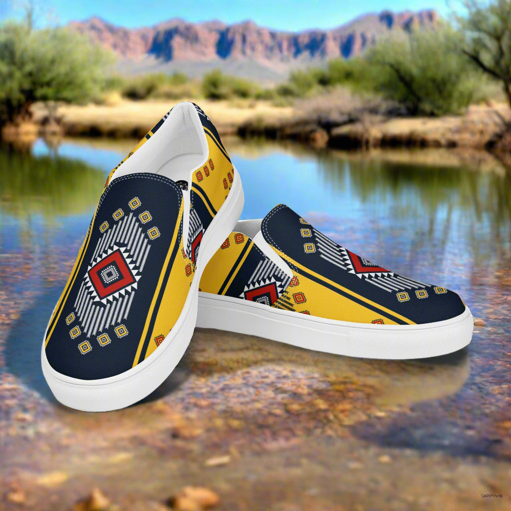 Kaibito Southwest Print Slip-on Canvas Shoes with Vibrant Colors and Unique Pattern for Casual Wear