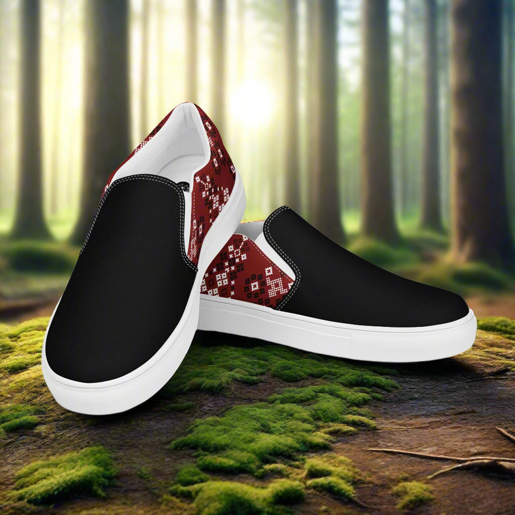 Slip-on Canvas Shoes Red Mesa Two Tone with a stylish black base and patterned accents