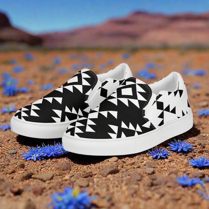 Slip-on Canvas Shoes Sonora Reverse Two Tone with geometric black and white pattern on a desert backdrop