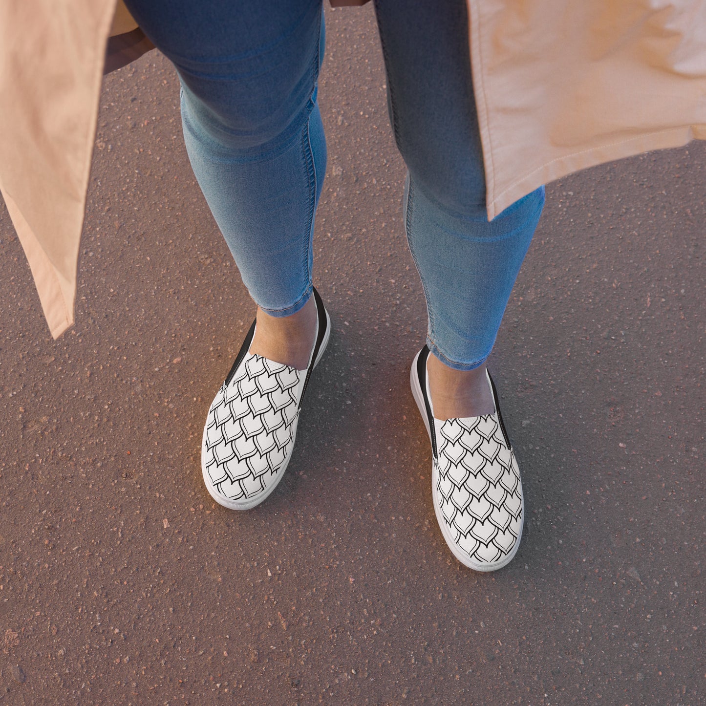 Silk Road | Women’s Slip-on Canvas Shoes | Ottomon Halftone