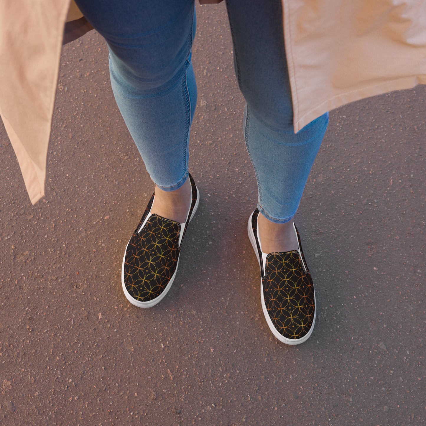 GeoMetro | Women’s Slip-on Canvas Shoes | Luna Black