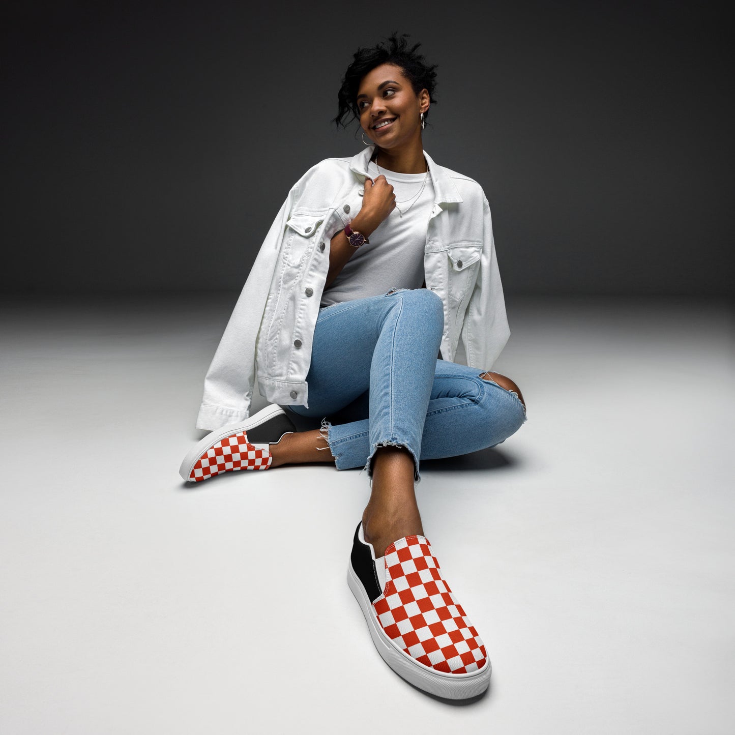 GeoMetro | Women’s Slip-on Canvas Shoes | Red Chex Halftone