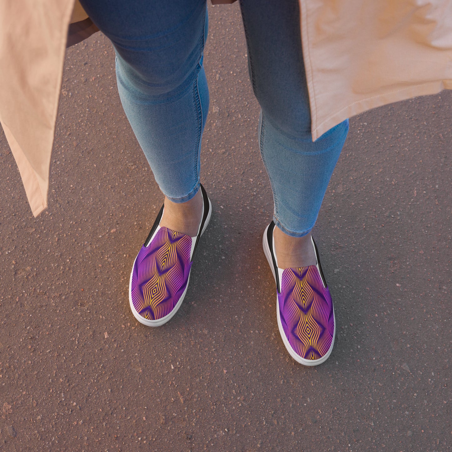 GeoMetro | Women’s Slip-on Canvas Shoes | Skater Orange Halftone