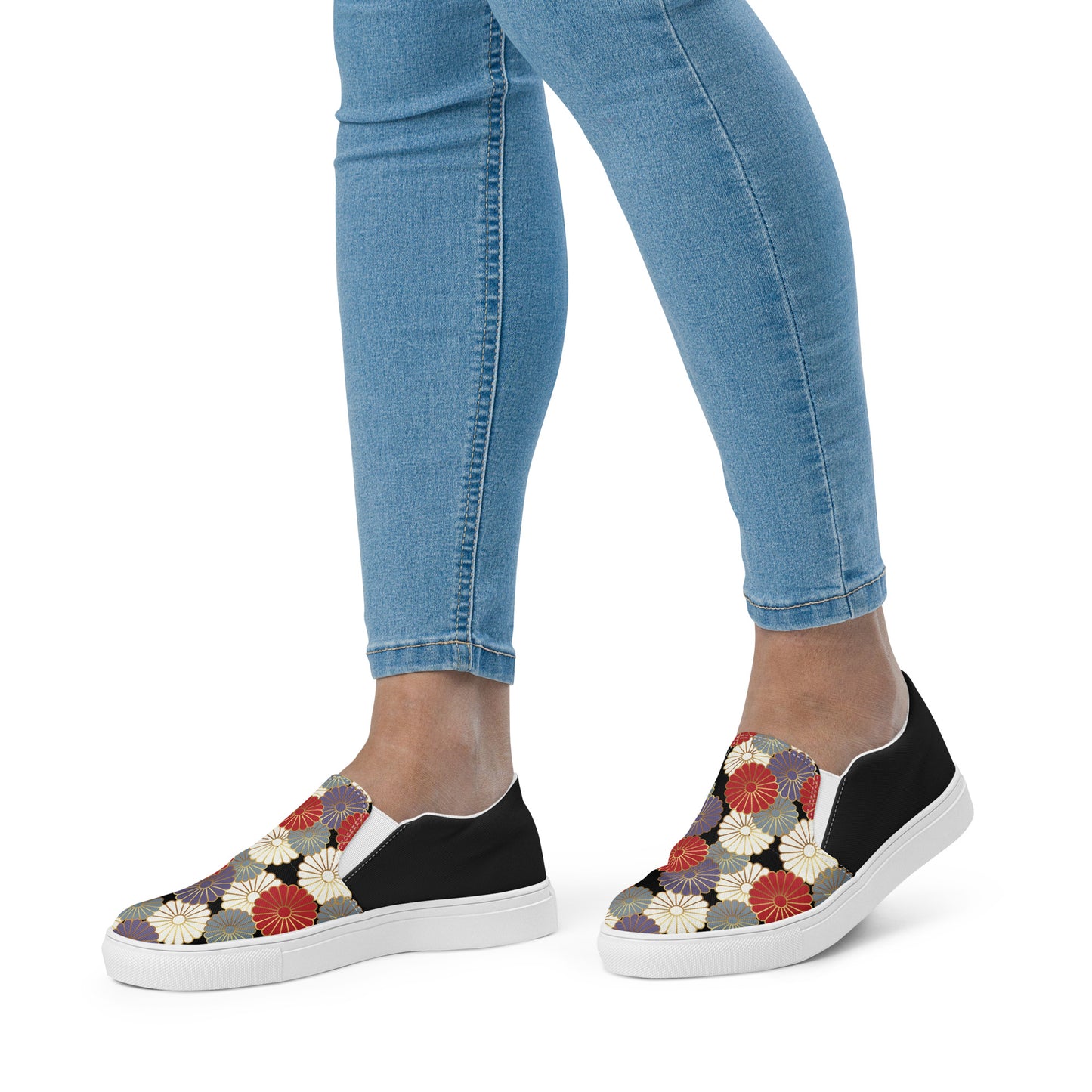 Silk Road | Women’s Slip-on Canvas Shoes | Chrysanthemum Halftone