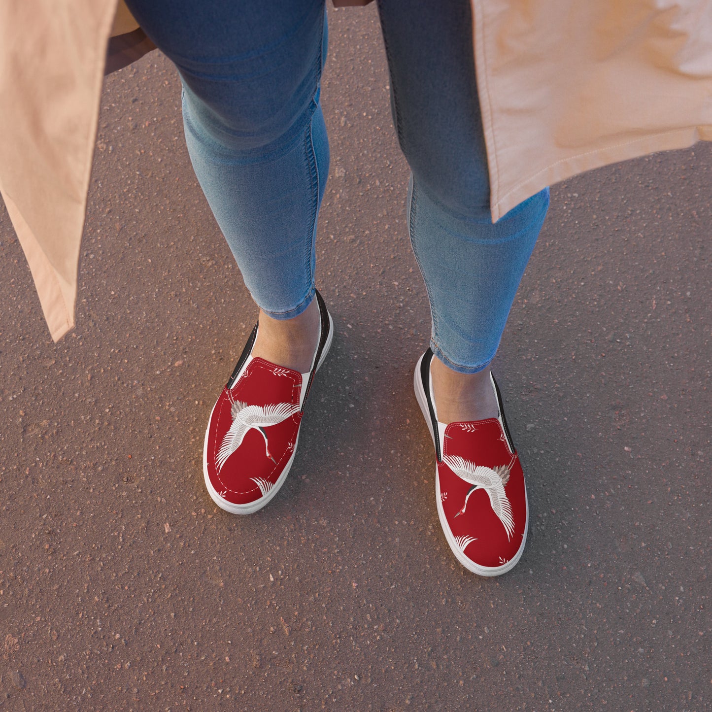 Silk Road | Women’s Slip-on Canvas Shoes | Red Crane Halftone