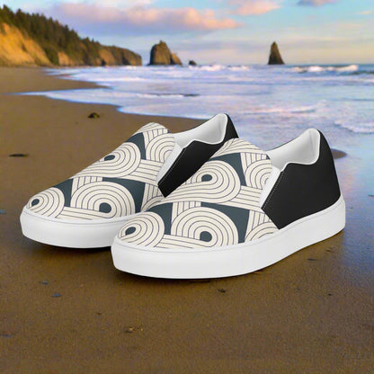 Women’s Custom Asian Print, Slip-on, Canvas Shoes, Geometric Cloud Pattern, Dream Cloud, Two-Tone Halftone