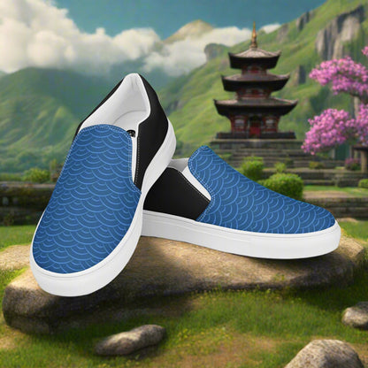 Women’s Asian Print, Slip-on Canvas Shoes, Japanese Blue Sea Waves Pattern,  Halftone