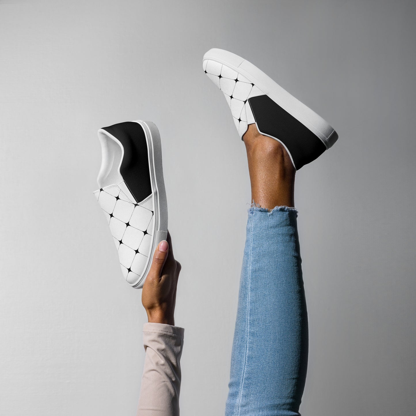 Silk Road | Women’s Slip-on Canvas Shoes | White Diamond Halftone