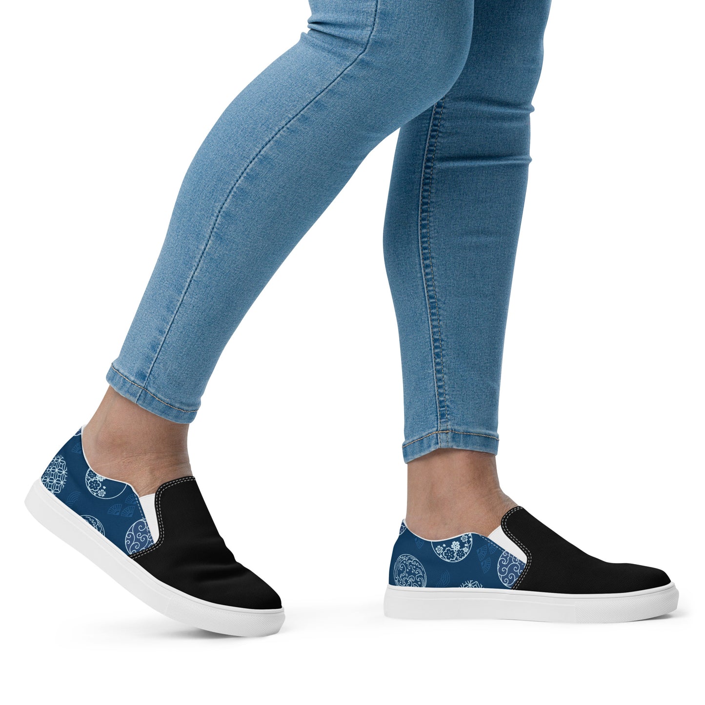 Silk Road | Women’s Slip-on Canvas Shoes | Blue Seals 2Tone