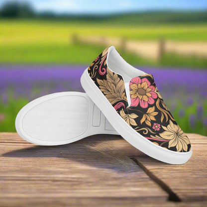Women’s Custom Retro Floral Print Slip-on Canvas Shoes